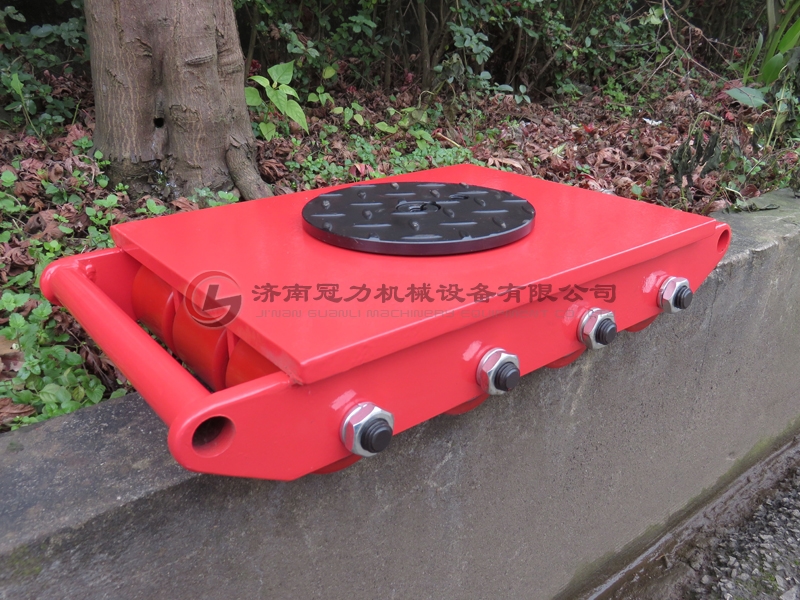 18t搬運(yùn)坦克車